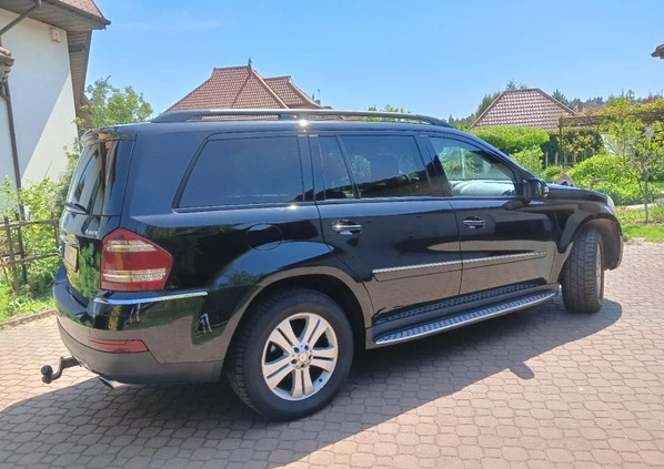 Mercedes-Benz GL cena 75000 przebieg: 215000, rok produkcji 2008 z Puławy małe 172